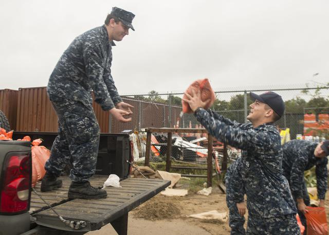 全球最大海軍基地:這裡是航母成堆的戰艦大街