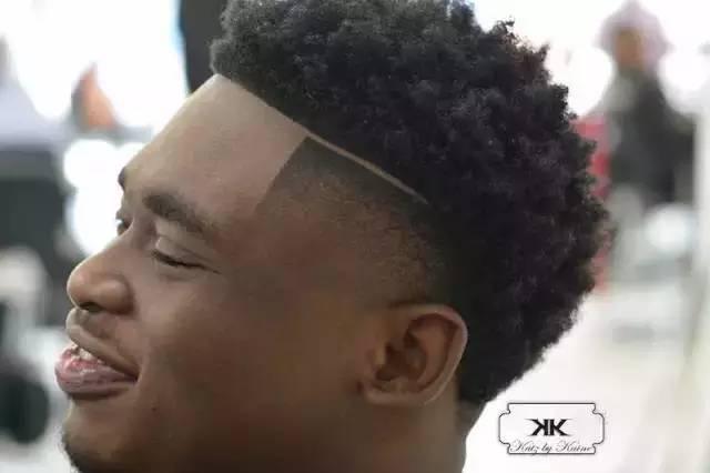 髮型 | 耍酷兩側要夠短，45種不同風格的髮型