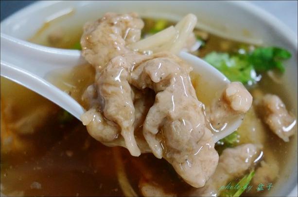 台中夜貓子最愛的7個深夜食堂,今晚你要吃哪一道?
