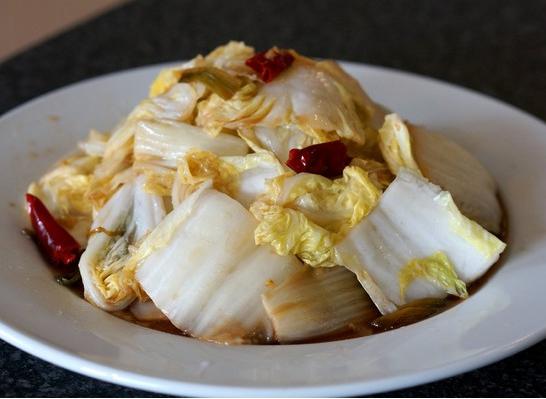 平常食材,成就極致美味,別只顧著打扮自己了!吃飯也需精緻