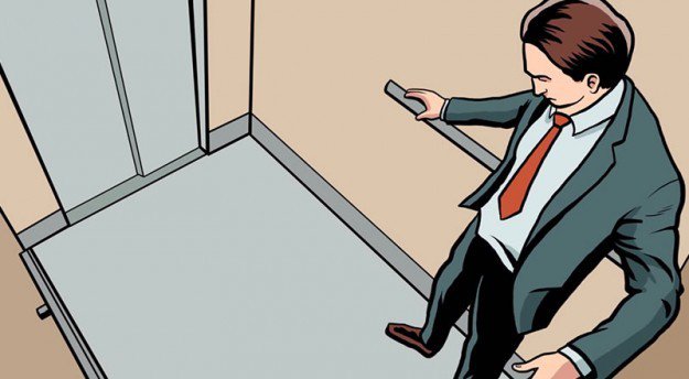 電梯下墜時99%的人都會做出錯誤的「這個動作」,快看這裡!這幾個保命方法千萬要學下來!