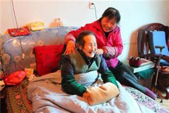 照顧了癱瘓在床的婆婆十餘年,她臨終前卻居然讓我和老公辦離婚?!曝出事情竟然發現婆婆一直都在騙我....