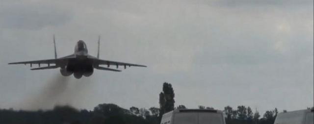 國際最受爭議的戰機:俄一代王者米格-29 空中撕裂時心都碎了