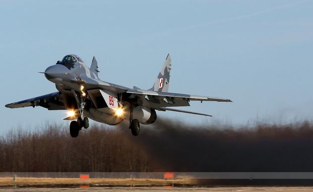 國際最受爭議的戰機:俄一代王者米格-29 空中撕裂時心都碎了