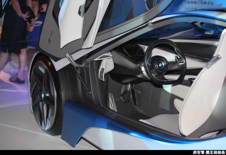 1.6億BMW未來概念車(BMW Vision EfficientDynamics高效動力未來車)、新車發表