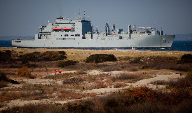 美國批量建造一型巨艦，中國認識到差距立即追趕