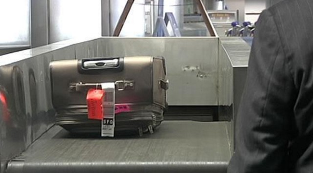 飛機上的水喝不得?國外網友大爆秘辛 說出18個關於搭飛機的「骯髒小秘密」....
