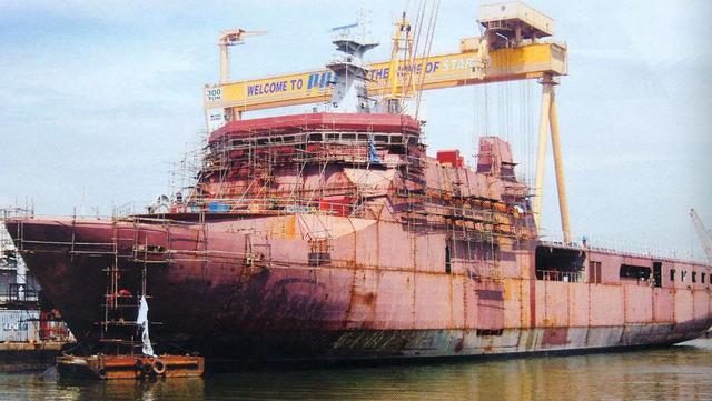 菲律賓舉國歡騰將擁有萬噸艦,為何卻是標準靶船