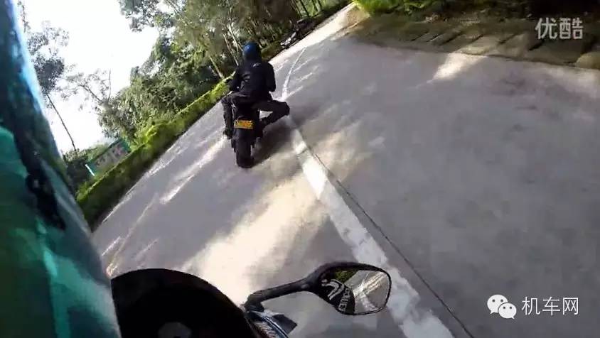 學霸是如何學習摩托車壓彎的 第二集