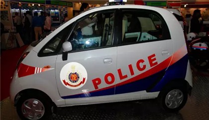 警界最強超跑! 除了阿布達比1900萬的超跑,各國警車技術到底哪家強?最後一個是團購的吧....