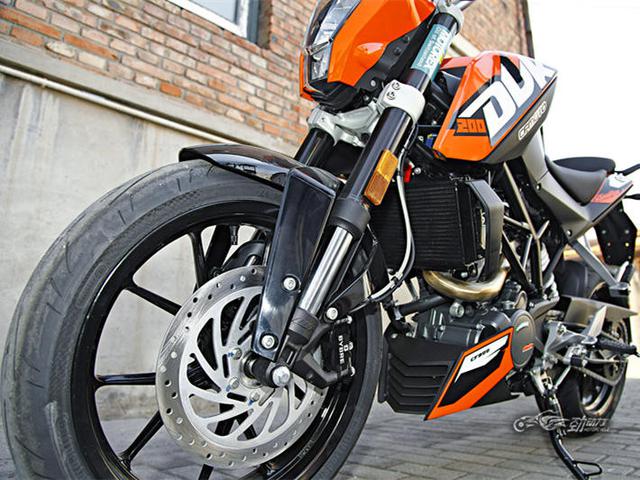 來自奧地利的輕量級小鋼炮——KTM 200 DUKE