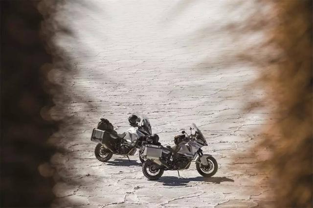 KTM 1290 SUPER ADVENTURE——號稱全世界最智能摩托車