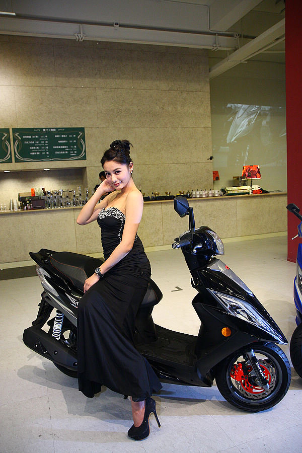 全新世代銷售主力搶攻市場,KYMCO G6 125/150正式發表(24p)