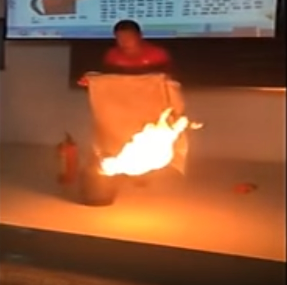 14492100216478.jpg