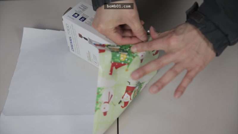 日本店員10秒包裝好禮物的訣竅原來這麼簡單,手殘的人也能變身包禮物達人!分享出去,讓大家一定要學起來!