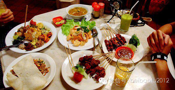 【巴厘島美食全攻略!】去BALI怎麼可以錯過當地人氣美食!這些道地推薦是一定要吃的啦 (¯﹃¯)