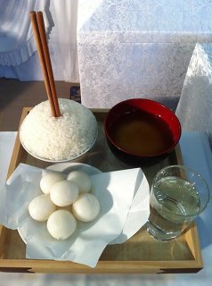筷子互夾食物觸霉頭!拒當失格旅人,遊日本必須切換終極禮儀模式