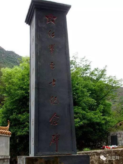 這條路到底有多險?在這裡翻車不叫車禍,叫空難!