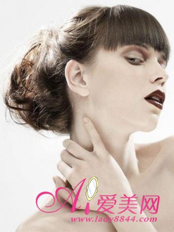 為什麼老是掉頭髮?揭示女性脫髮8大根源