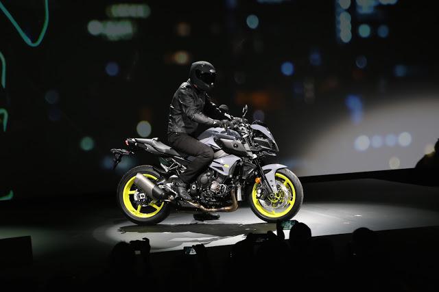 新車發布：YAMAHA XSR900及MT-10上市，世界冠軍來捧場