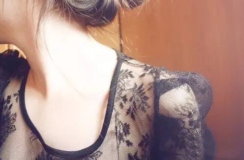 衣服的蕾絲壞了別扔，用來做這些美爆了！