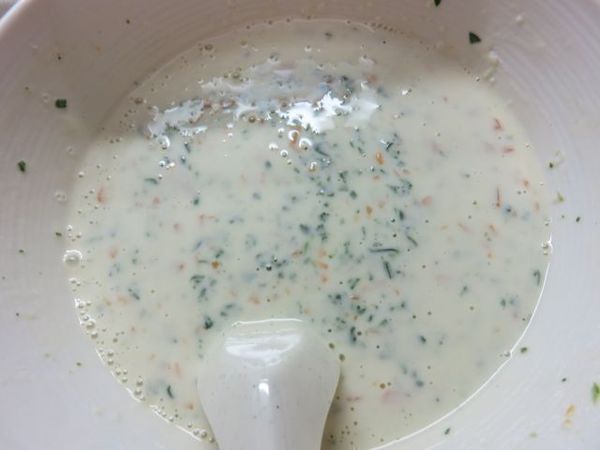 加進蔬菜的蛋餅皮,滿滿營養與創意