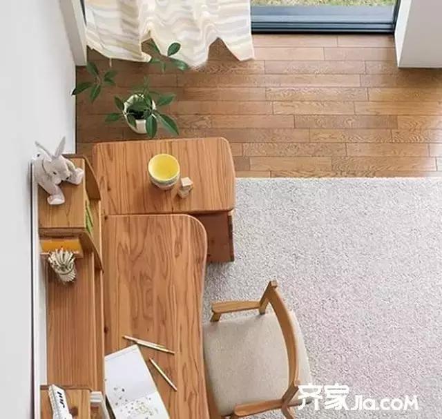 犄角空間怎麼用?一塊地毯輕鬆搞定!