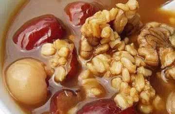 女人必吃的6大燉品,讓你氣血充足,膚色紅潤