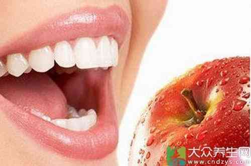 牙齦出血竟預示你有這個癌症