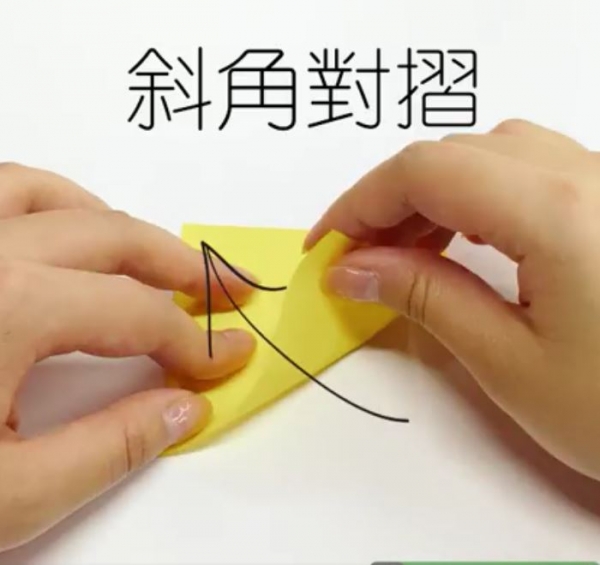 最近流傳的一個「30秒做出皮卡丘」轟動台灣!連我爸媽都不停地做,真的嚇掉我的BRA了!