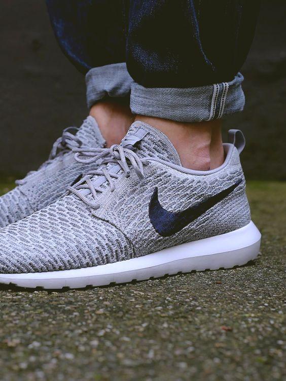 你的世界不只是黑和白，灰色的 sneakers 也可以是王道！！！