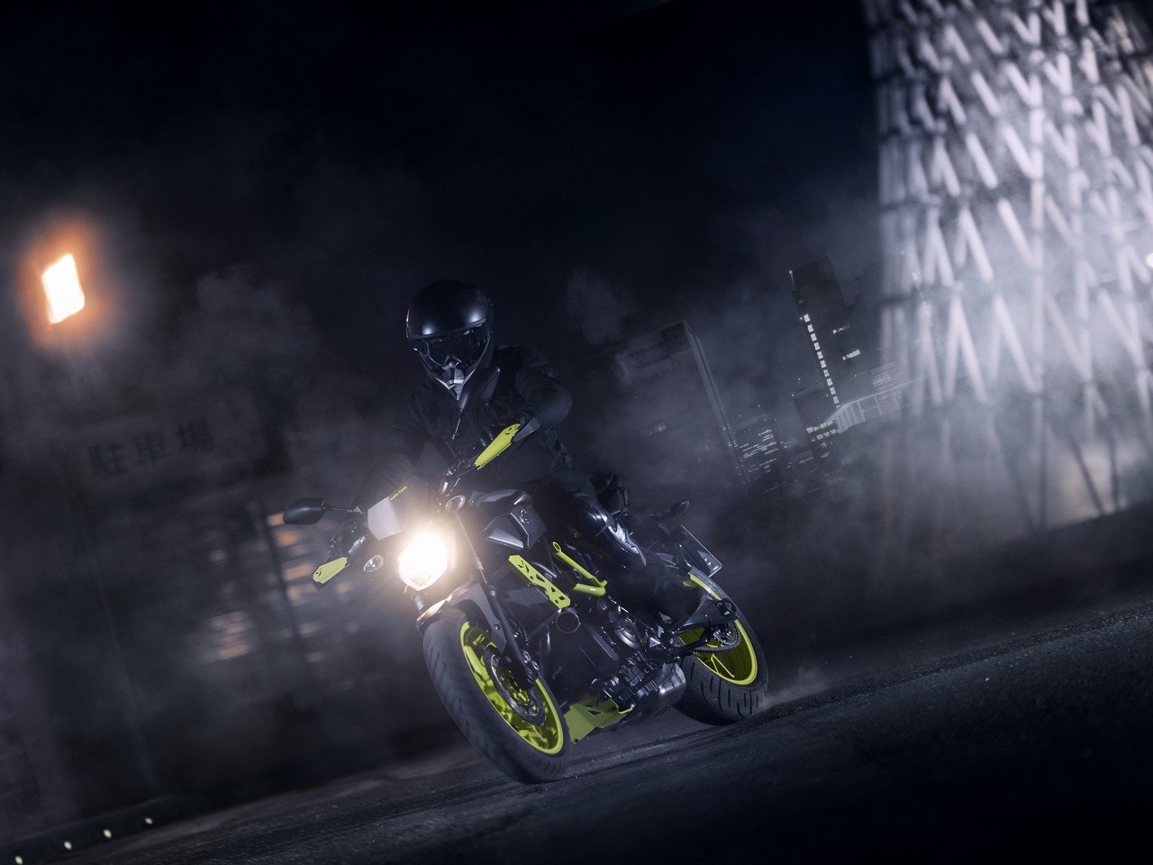 螢光潮味。2016 YAMAHA MT-07 Night Fluo特飾版 新色亮相