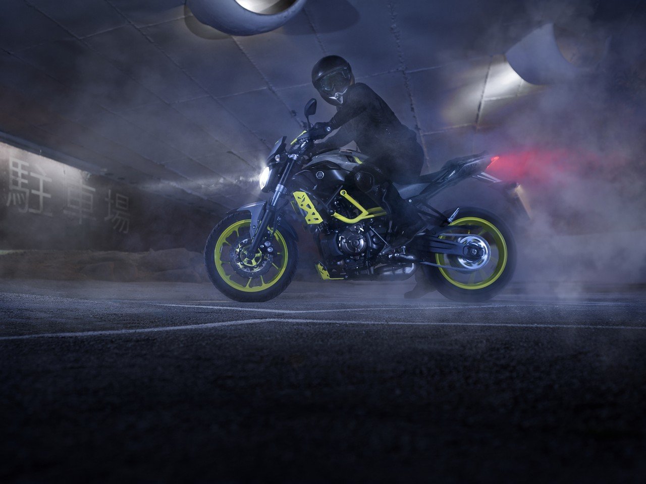 螢光潮味。2016 YAMAHA MT-07 Night Fluo特飾版 新色亮相