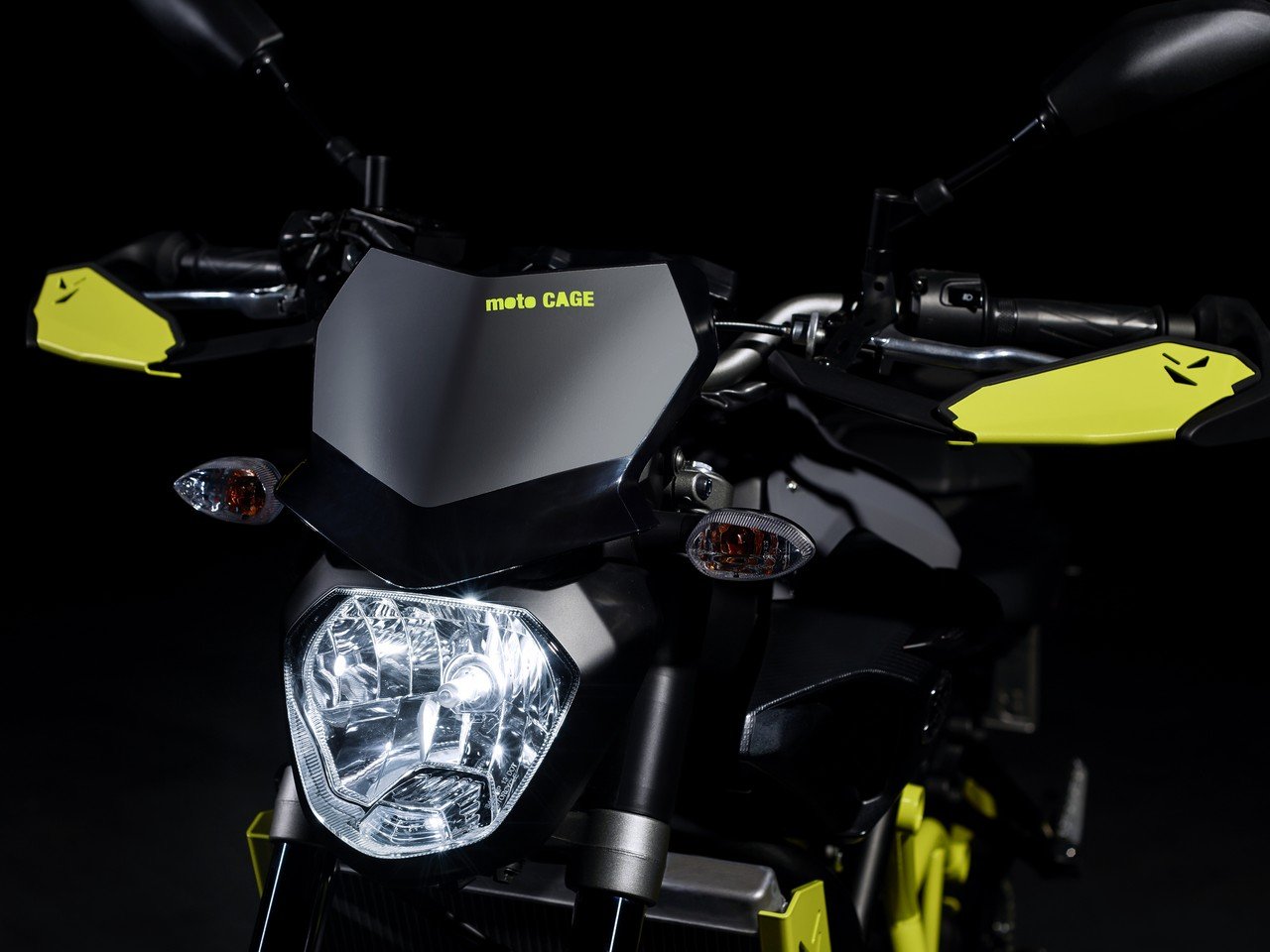 螢光潮味。2016 YAMAHA MT-07 Night Fluo特飾版 新色亮相