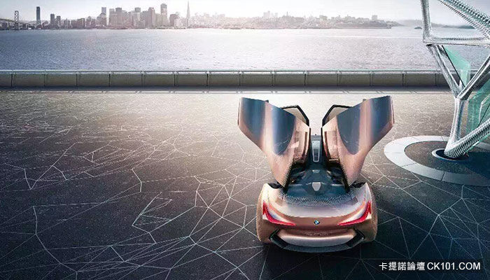 BMW說這款車代表未來100年的汽車業方向