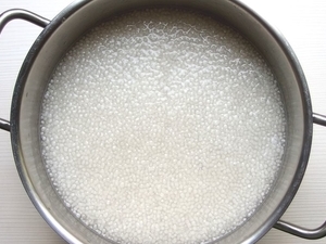 【清涼消暑の5種西米露做法!】天氣熱死啦!吃冰冰的甜品最涼爽了!在家裡DIY西米露,草莓、芒果、仙草、哈密瓜、芋頭,超香