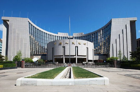 美媒:做空人民幣的人都賠慘了 巨虧5億