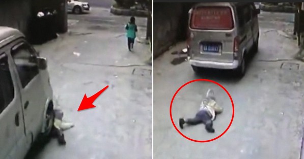 4歲小孩跟同伴玩時被一輛麵包車「直接輾過」!以為自己殺人的駕駛,下一秒卻呆到說不出任何話…
