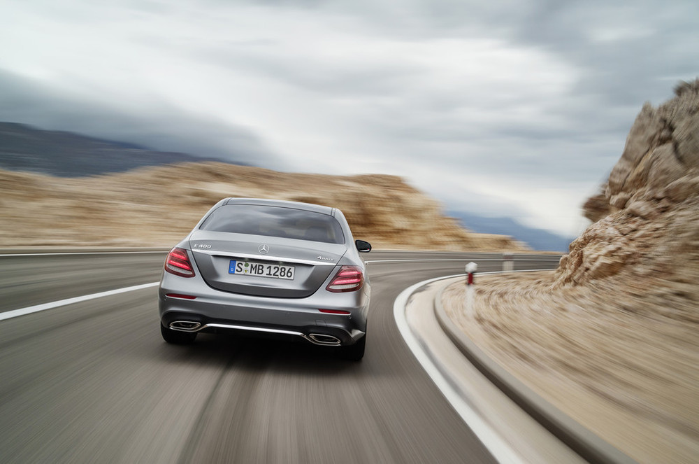 勁爆！期待已久的 2016 Mercedes-Benz E-Class 真實照片正式曝光！