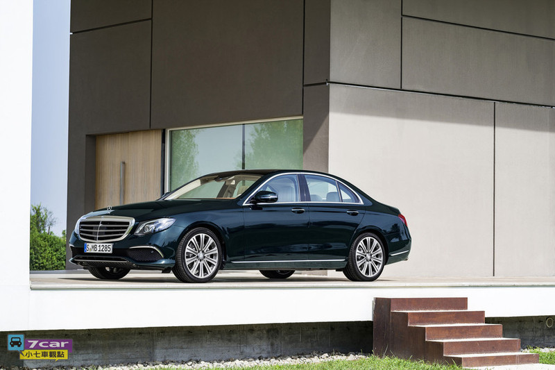 勁爆！期待已久的 2016 Mercedes-Benz E-Class 真實照片正式曝光！