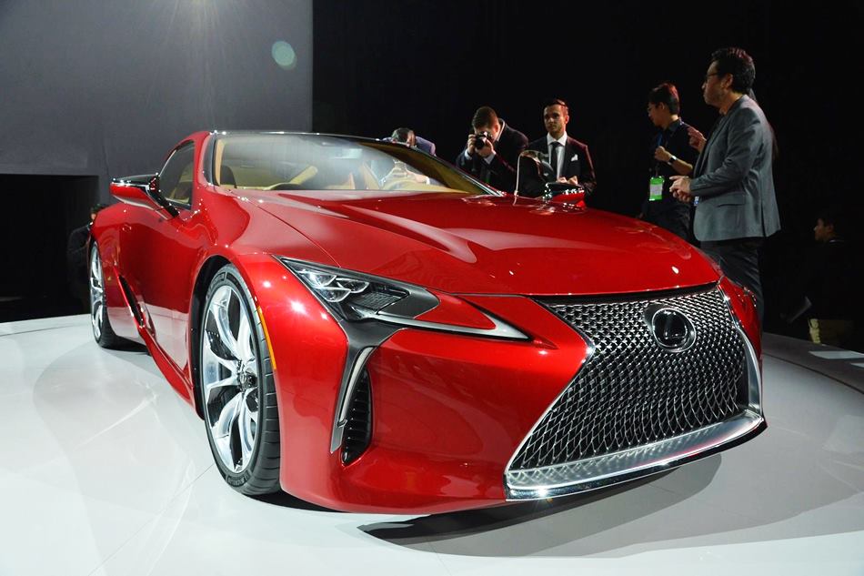 Lexus LC 500 跑車強勢登場！終極戰士再度征服2016北美底特律車展！0 到 100 km/h 4.5 秒！