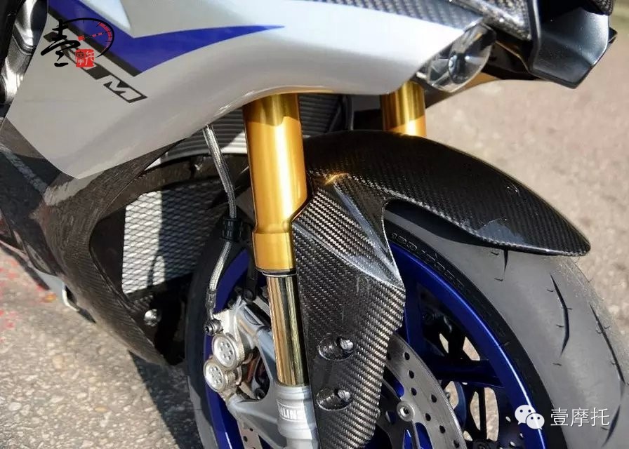 《萬眾矚目》為賽道而生，山葉 YZF-R1M摩托車!