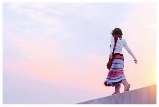 有些事，想多了頭疼，想通了心疼