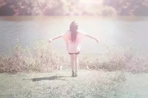 有些事，想多了頭疼，想通了心疼