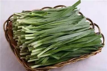 驚!賣菜阿姨不告訴你的「買菜秘訣」!原來要「這樣挑」才不會買到有化學添加的騙人爛蔬菜!難怪隔壁阿媽有事沒事都亂笑我!是我