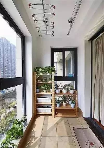 這才叫陽台,你家的頂多叫水泥地!