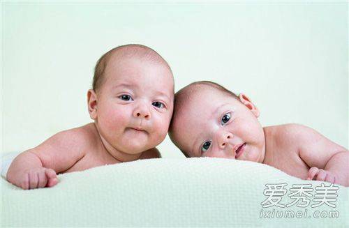 懷雙胞胎的早期症狀 怎樣才能一胎懷兩？