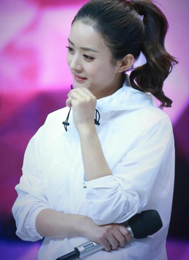 趙麗穎是圓臉,但是她留對了髮型,就是個大美女!