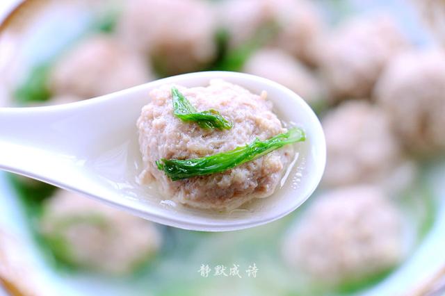 肉丸湯裡面加了它,簡直就是絕配!好喝到爆!不信您就試試看!