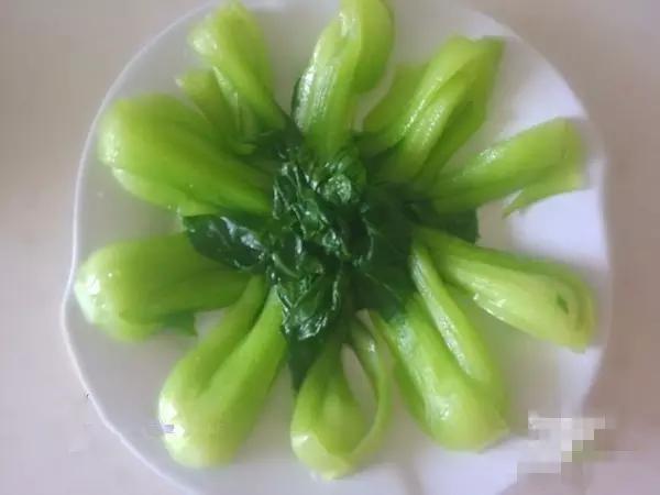 炒青菜還能有什麼花樣？多花3分鐘，老公孩子驚呆啦！